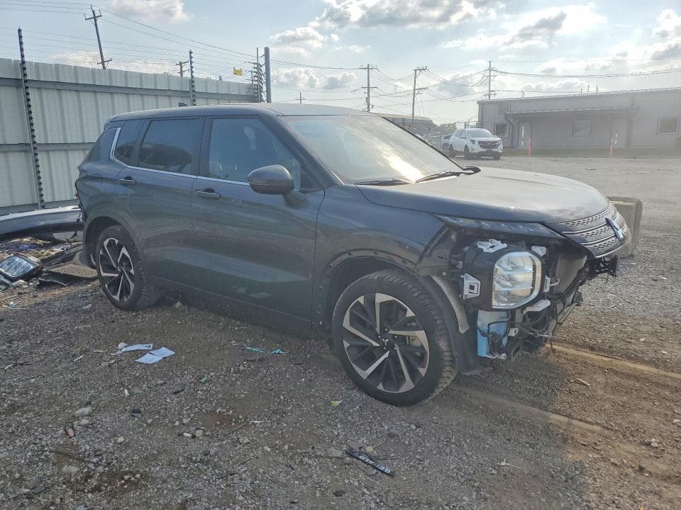 2024 MITSUBISHI OUTLANDER SE 4