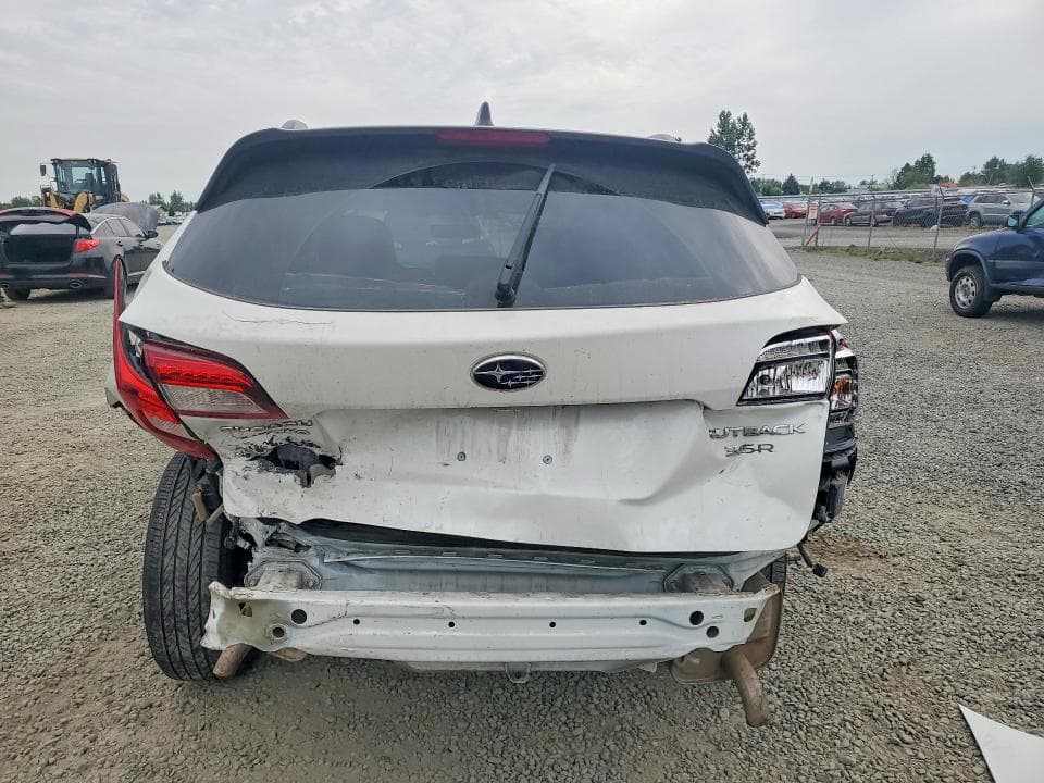 2018 SUBARU OUTBACK TOURING 6