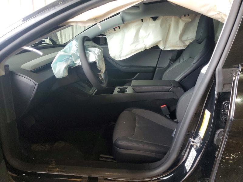 2026 TESLA MODEL 3 7