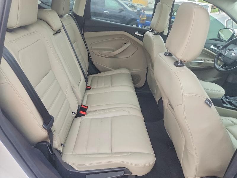 2019 FORD ESCAPE TITANIUM 11