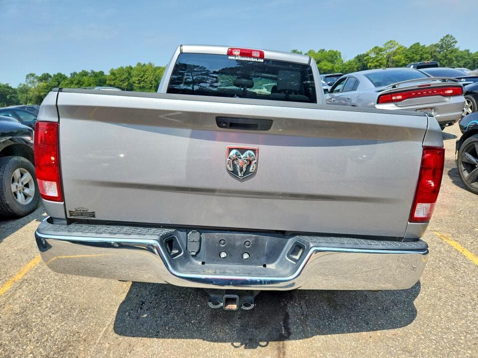 2019 RAM 1500 CLASSIC TRADESMAN 6