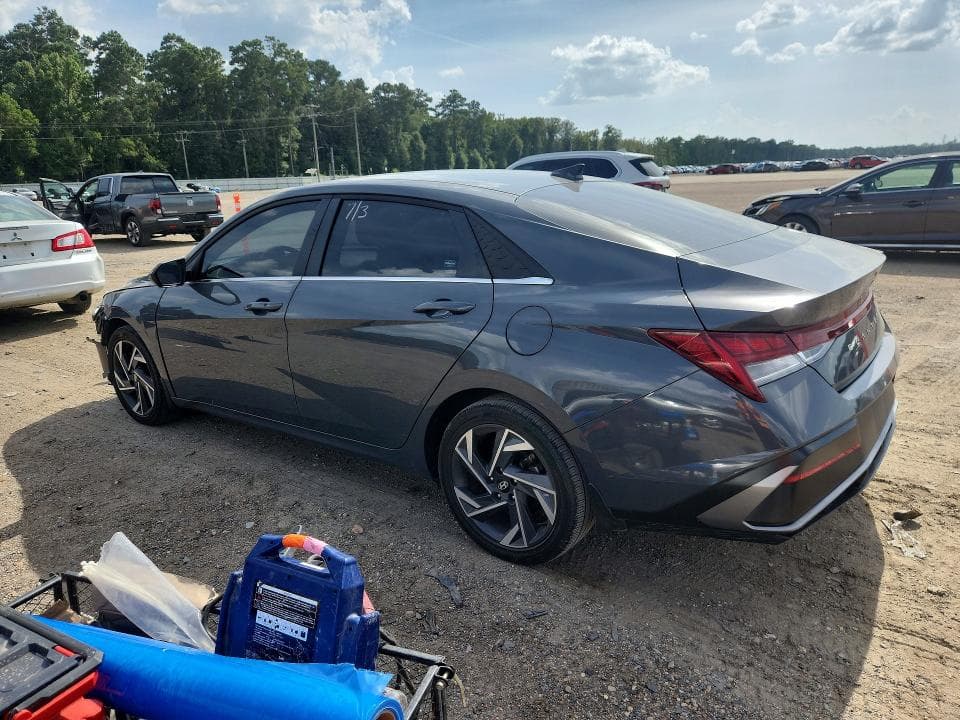 2025 HYUNDAI ELANTRA SEL 2