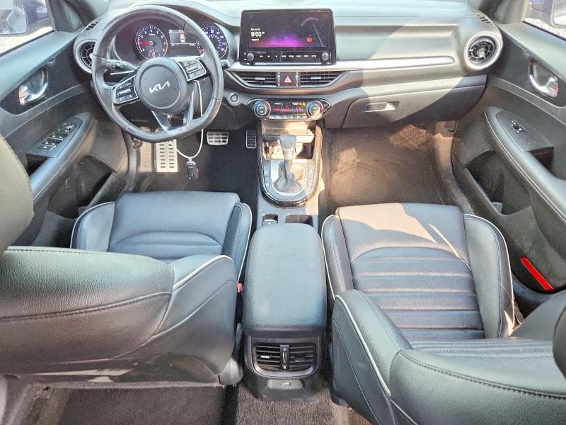 2024 KIA FORTE GT LINE 8