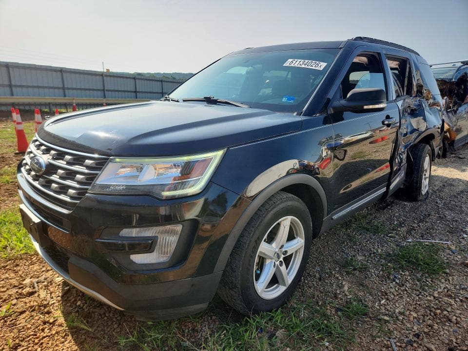 2017 FORD EXPLORER XLT - 1