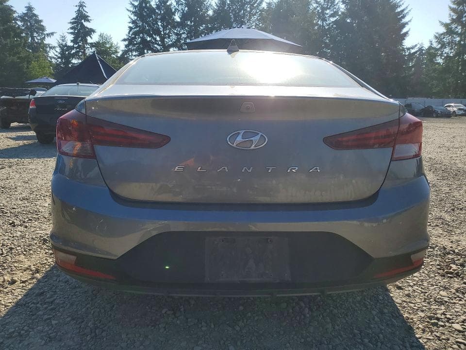 2020 HYUNDAI ELANTRA SEL 6