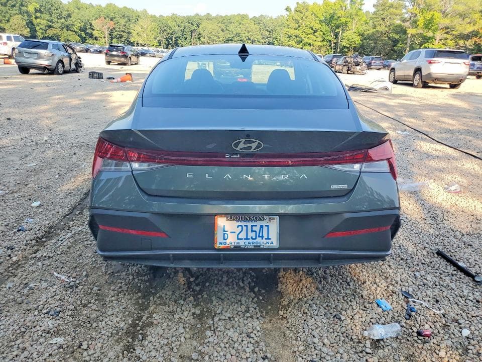 2026 HYUNDAI ELANTRA HYBRID BLUE 6