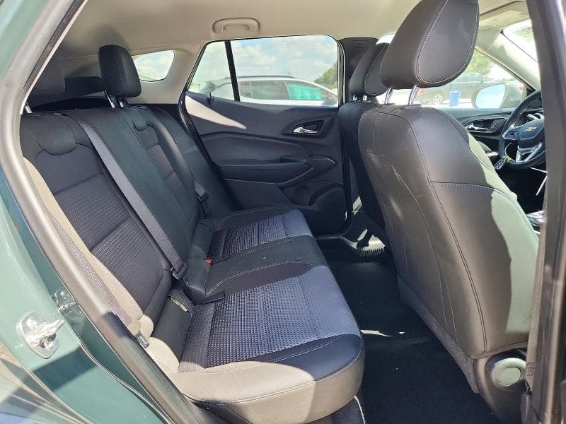 2025 CHEVROLET TRAX 1LT 10