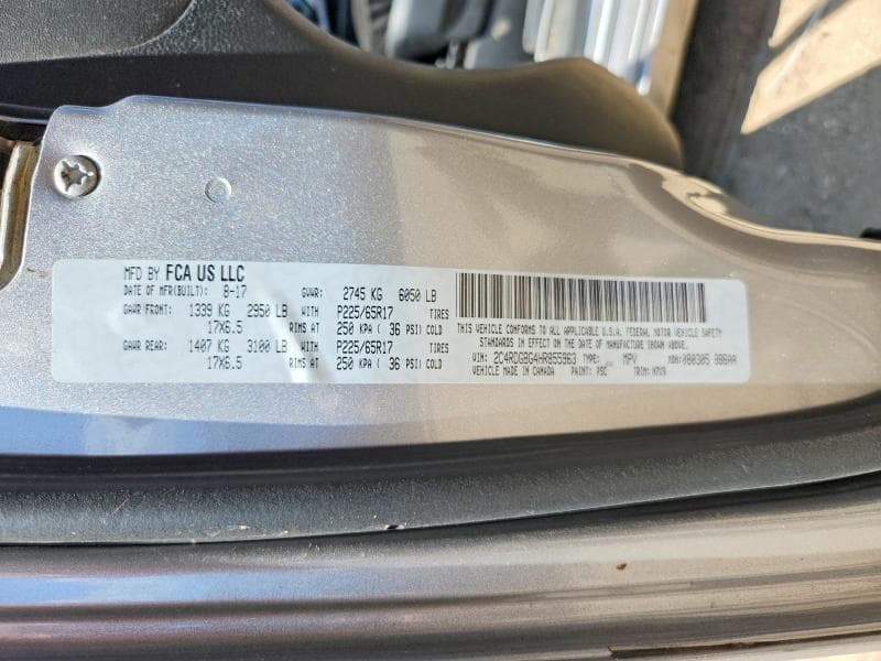 2017 DODGE GRAND CARAVAN SE 13