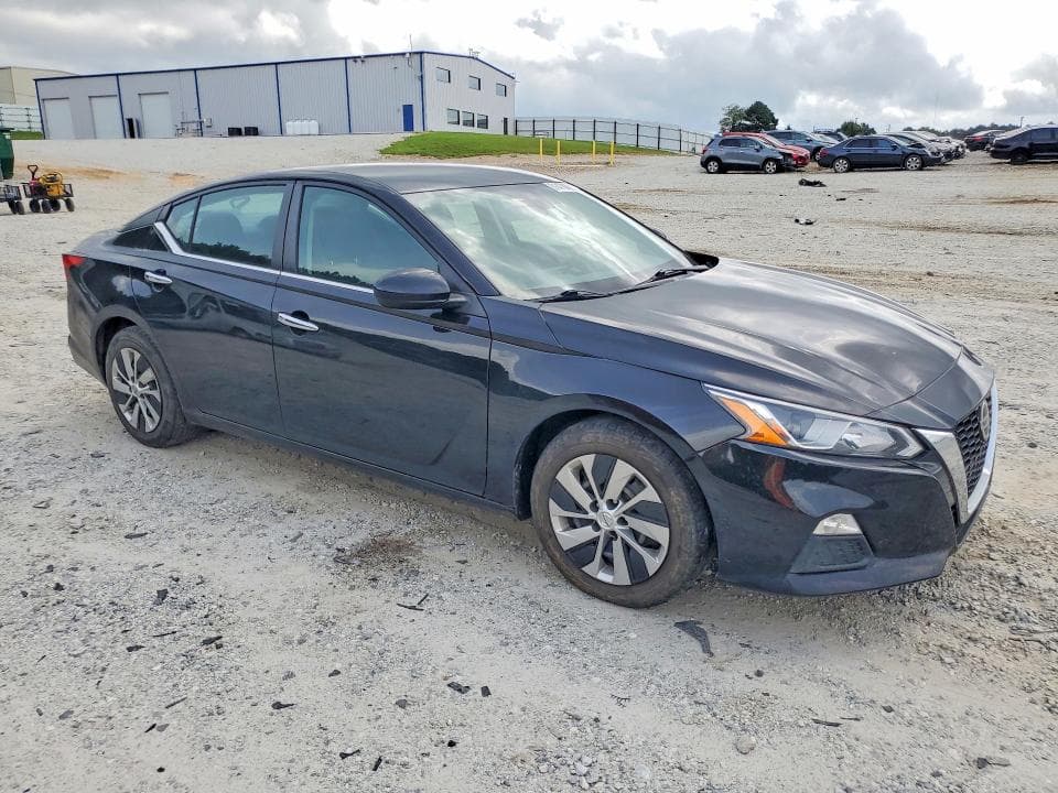 2021 NISSAN ALTIMA S 4