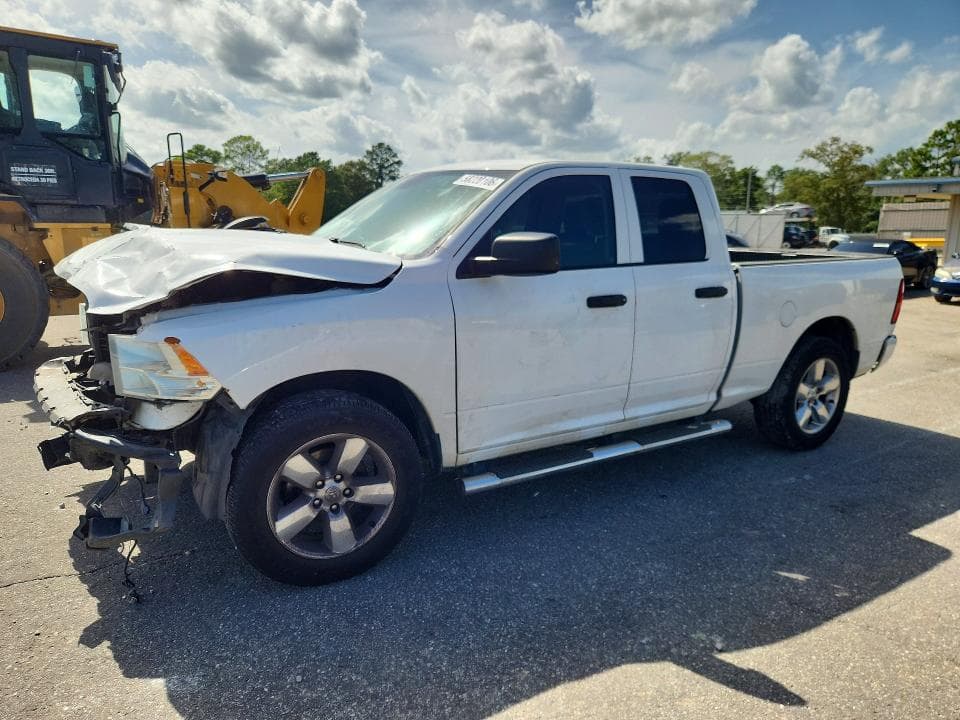 2019 RAM 1500 CLASSIC TRADESMAN - 1