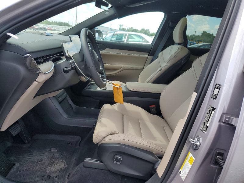 2026 VOLVO EX90 PLUS 7