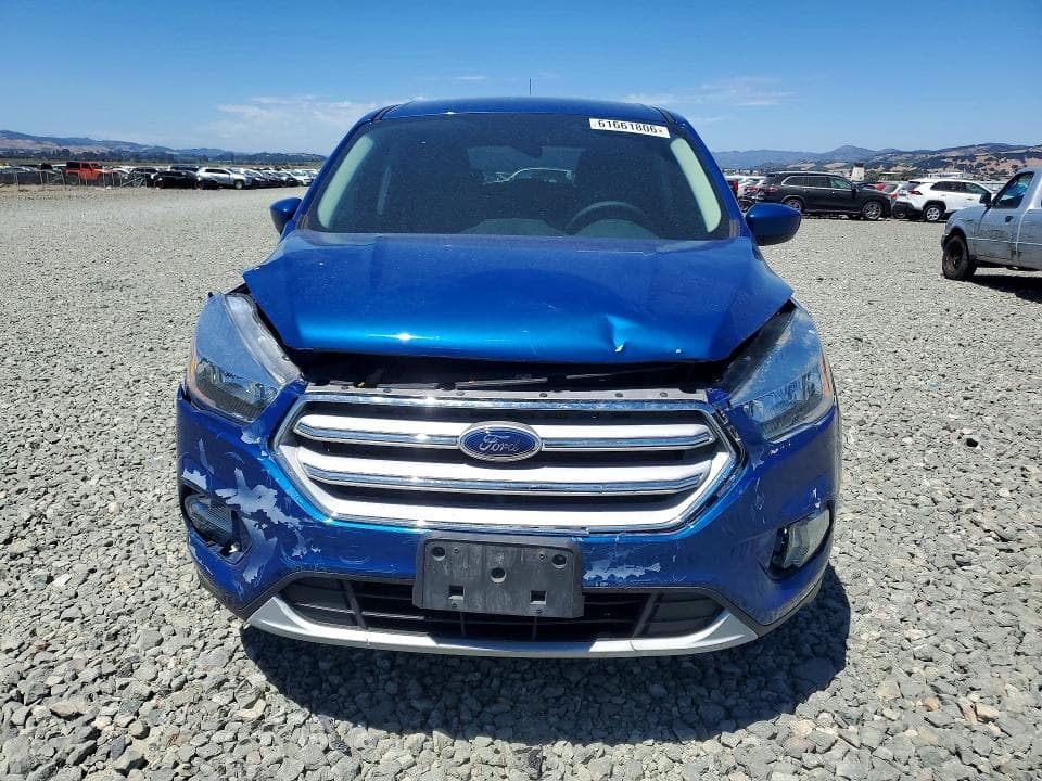 2019 FORD ESCAPE SE 5