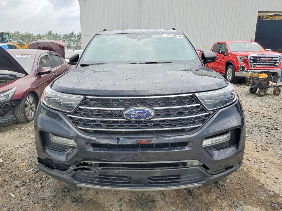 2023 FORD EXPLORER XLT 5