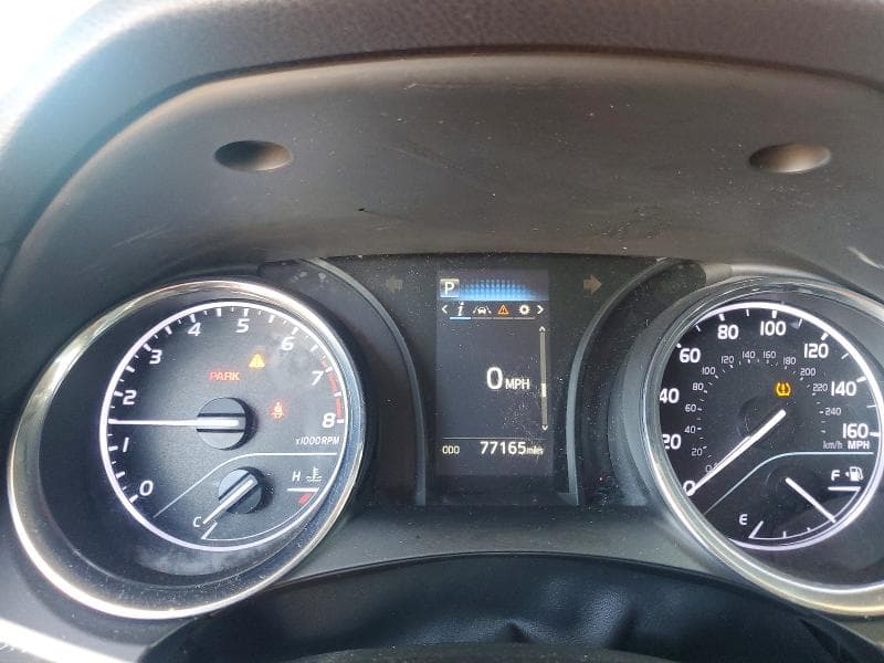 2019 TOYOTA CAMRY L 9