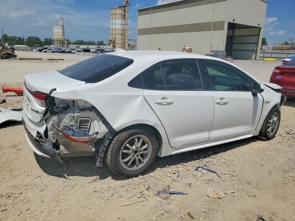 2021 TOYOTA COROLLA LE 3