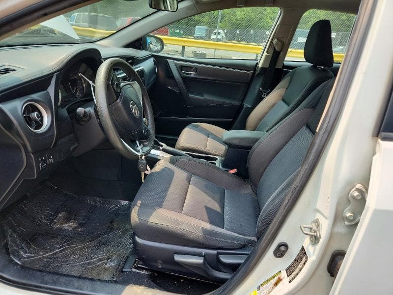 2019 TOYOTA COROLLA LE 7