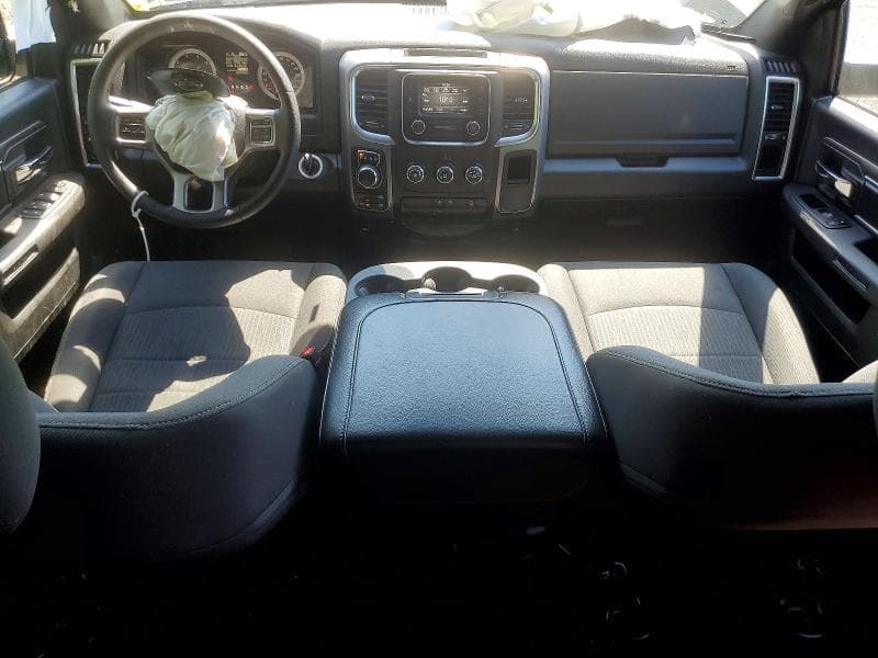 2024 RAM 1500 CLASSIC SLT 8