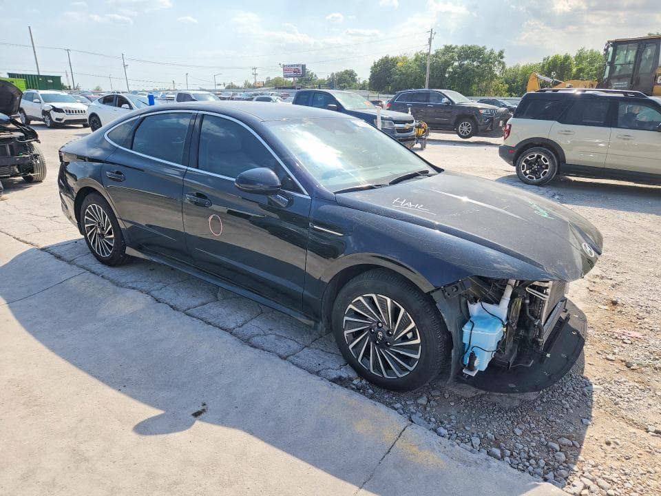 2025 HYUNDAI SONATA SEL 4