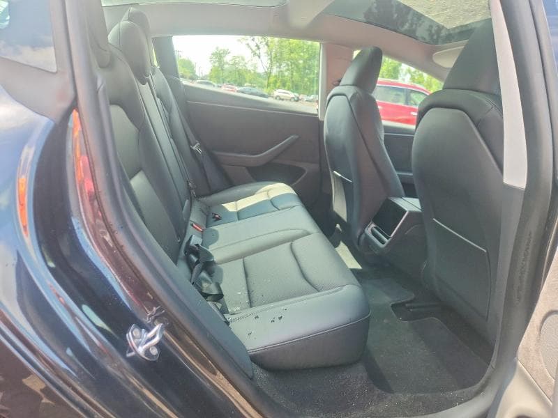 2026 TESLA MODEL 3 10