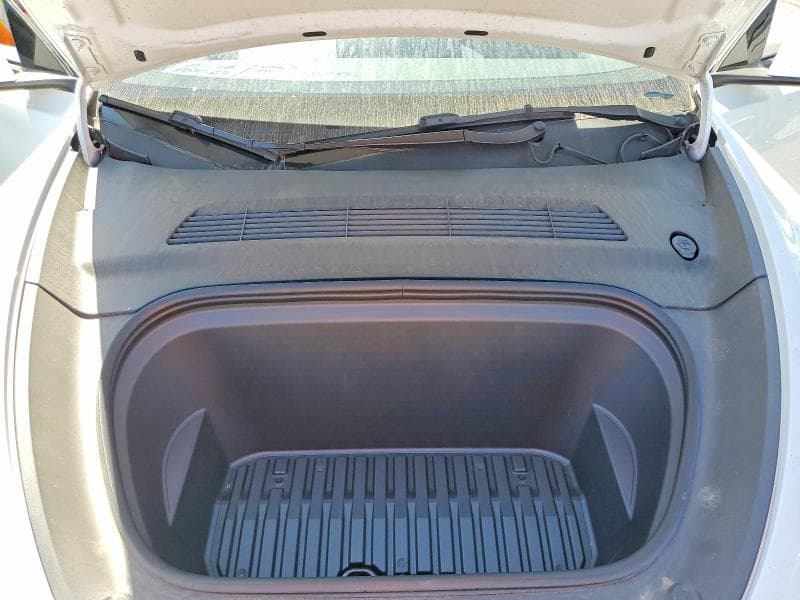 2022 TESLA MODEL Y 11