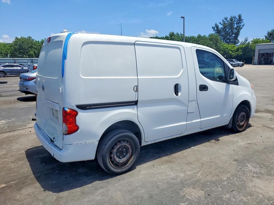 2017 NISSAN NV200 SV 3