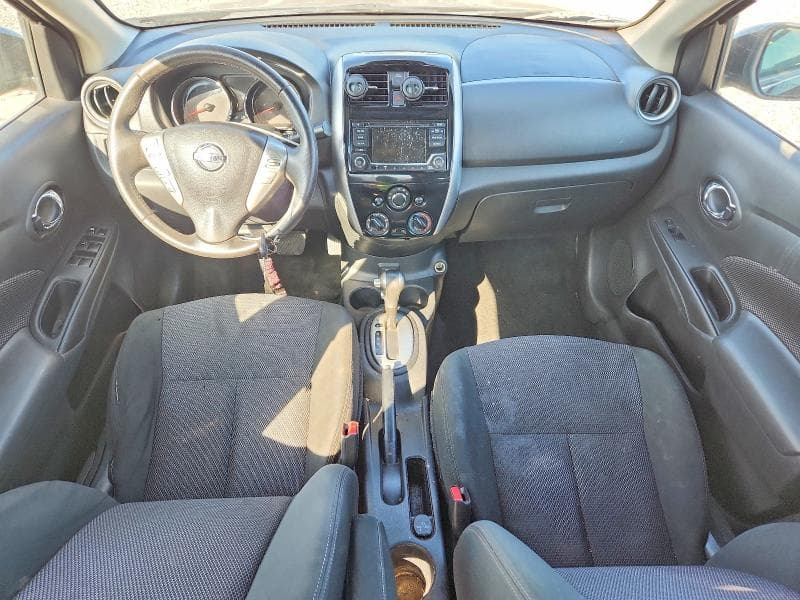 2018 NISSAN VERSA SV 8