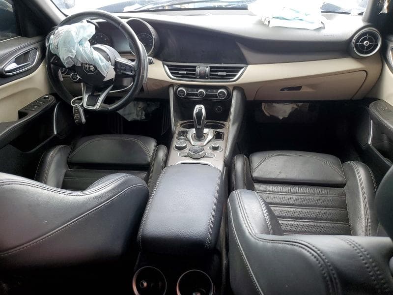 2021 ALFA ROMEO GIULIA TI 8