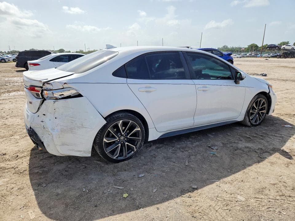2020 TOYOTA COROLLA SE 3