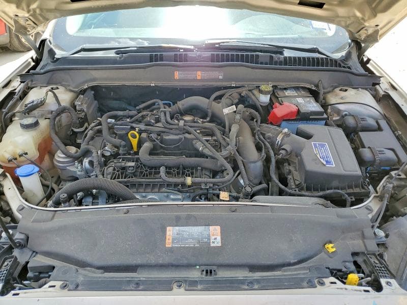 2019 FORD FUSION SE 11