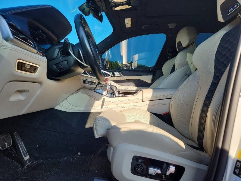 2022 BMW X5 M 7