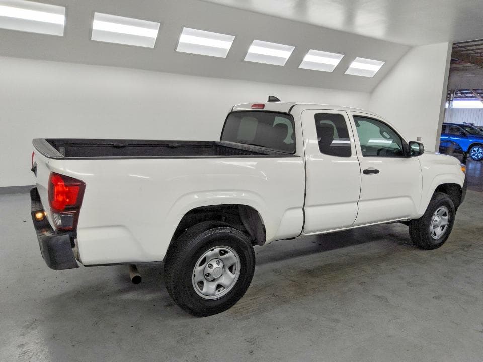 2021 TOYOTA TACOMA SR 3