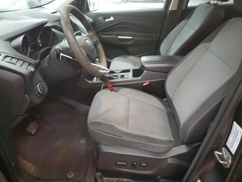 2017 FORD ESCAPE SE 7
