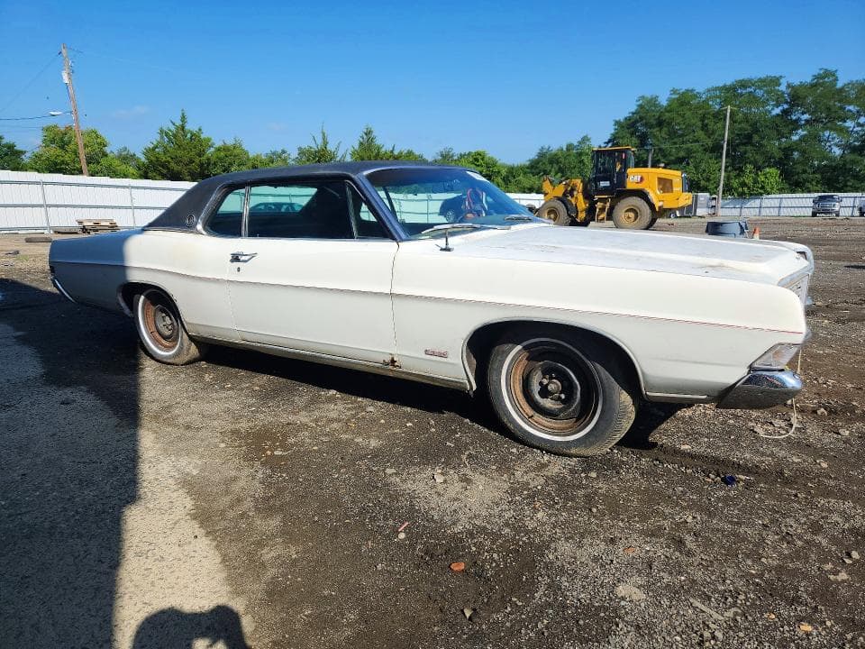 1968 FORD LTD 4