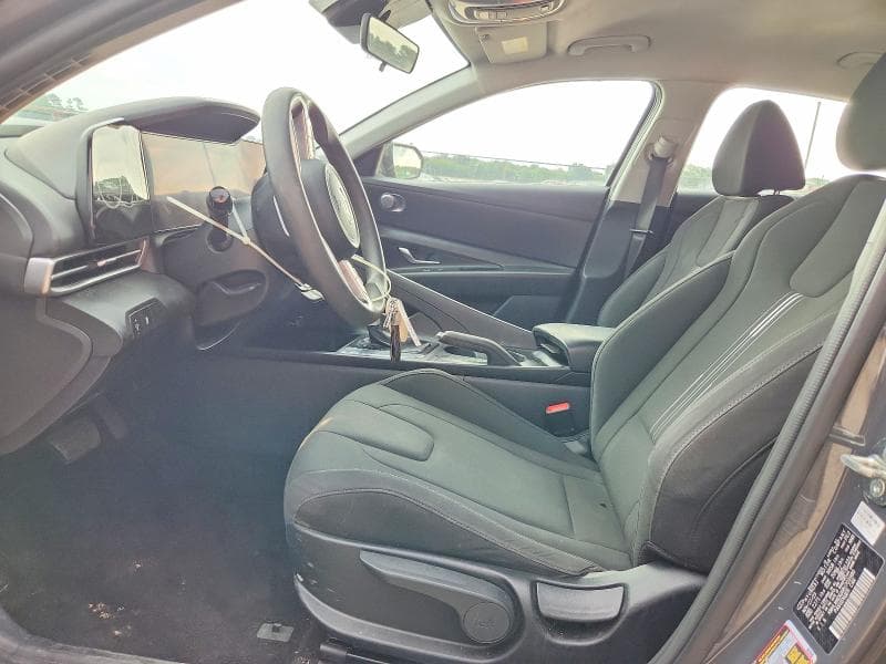 2024 HYUNDAI ELANTRA SEL 7