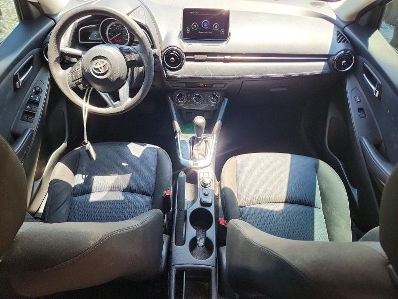 2017 TOYOTA YARIS IA BASE 8