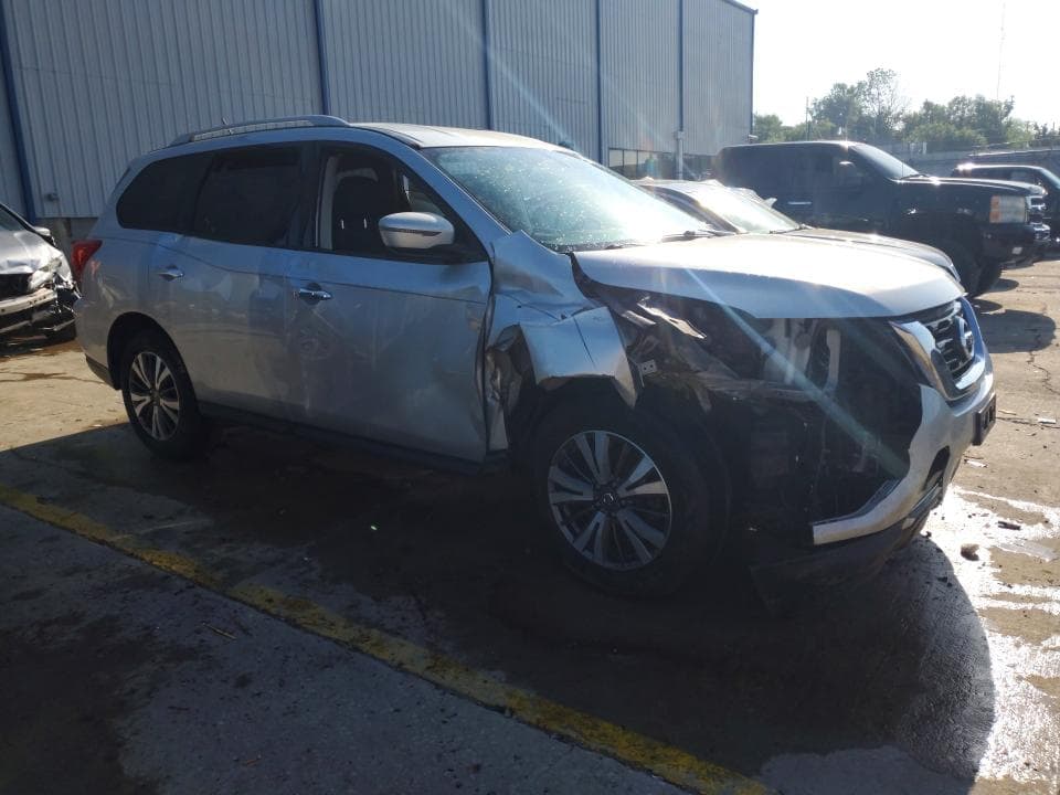 2018 NISSAN PATHFINDER SV 4