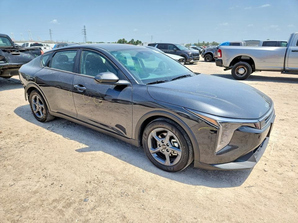 2025 KIA K4 LXS 4