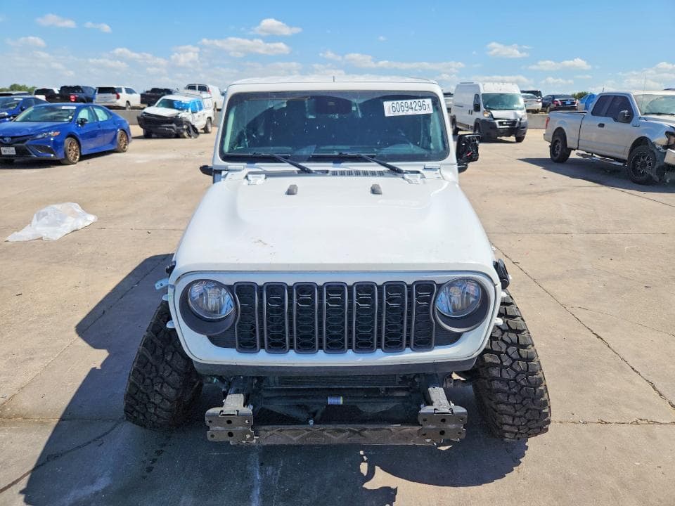2024 JEEP GLADIATOR SPORT 5