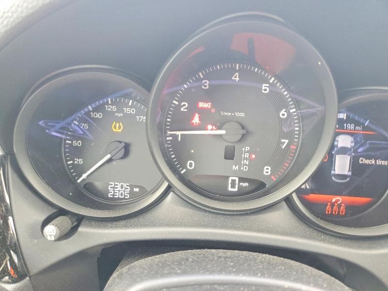 2026 PORSCHE MACAN BASE/T 9
