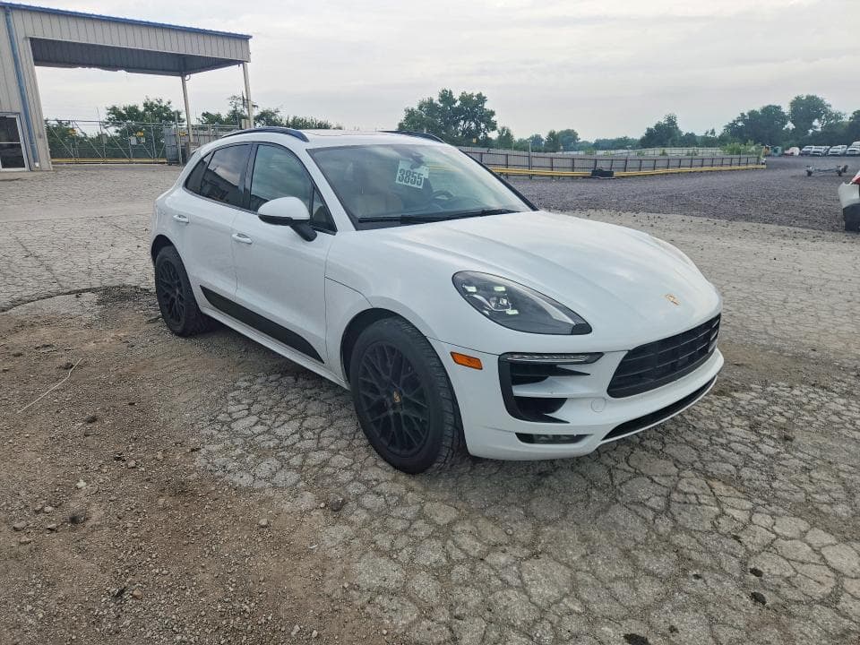 2018 PORSCHE MACAN GTS 4
