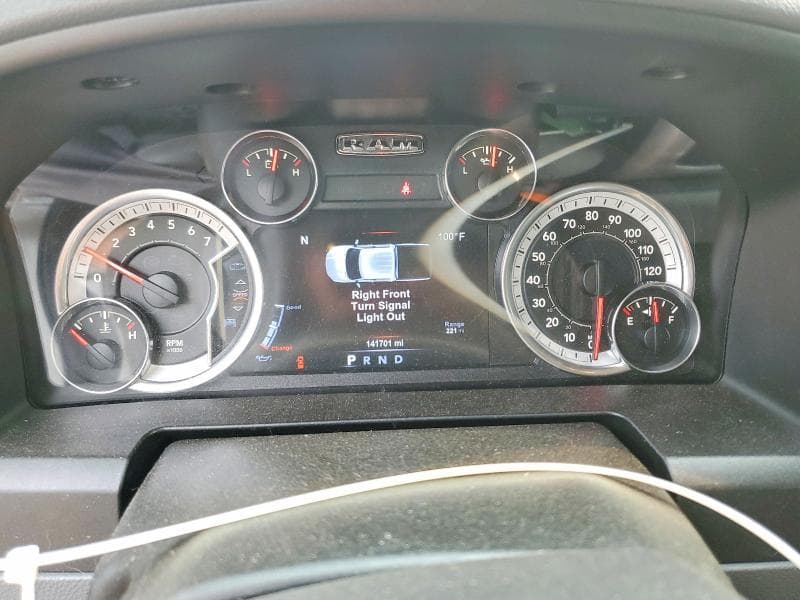 2017 RAM 1500 SLT 9