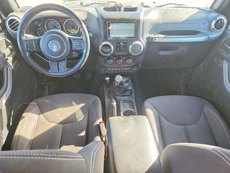 2017 JEEP WRANGLER UNLIMITED SAHARA 8