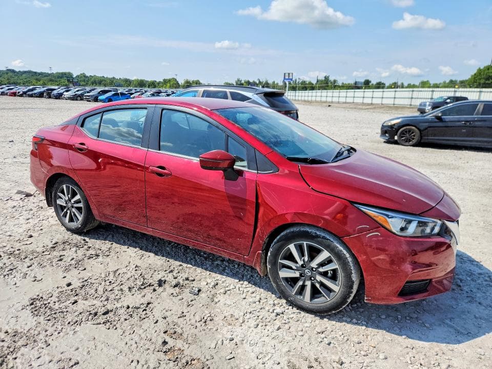 2021 NISSAN VERSA SV 4