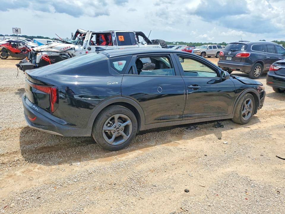 2025 KIA K4 LXS 3