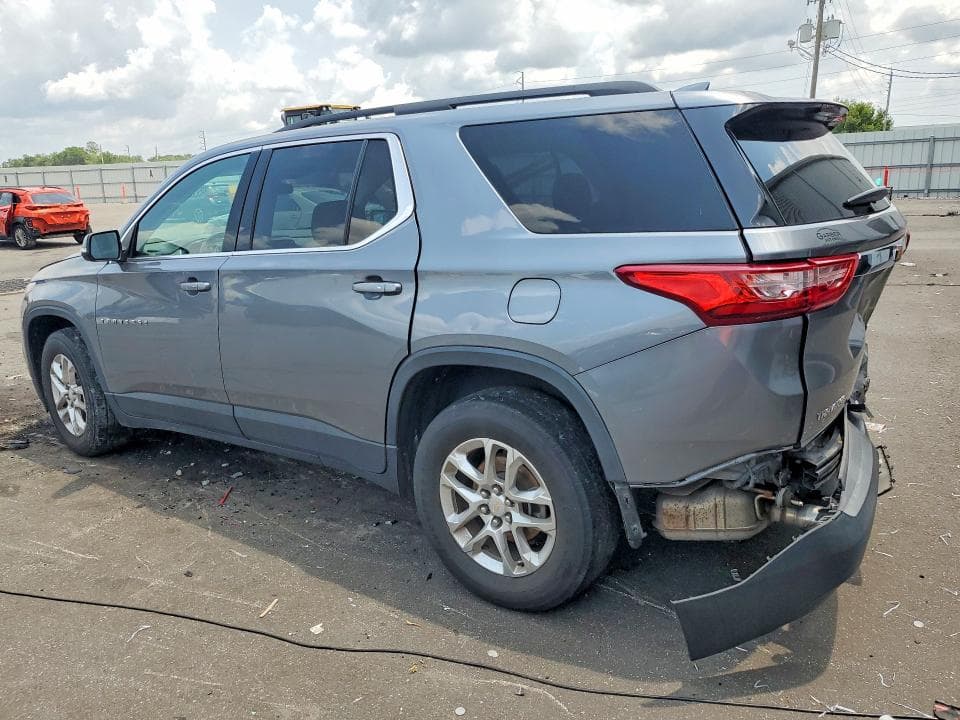 2021 CHEVROLET TRAVERSE LT 2