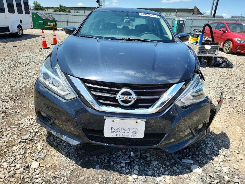 2018 NISSAN ALTIMA 2.5 SV 5