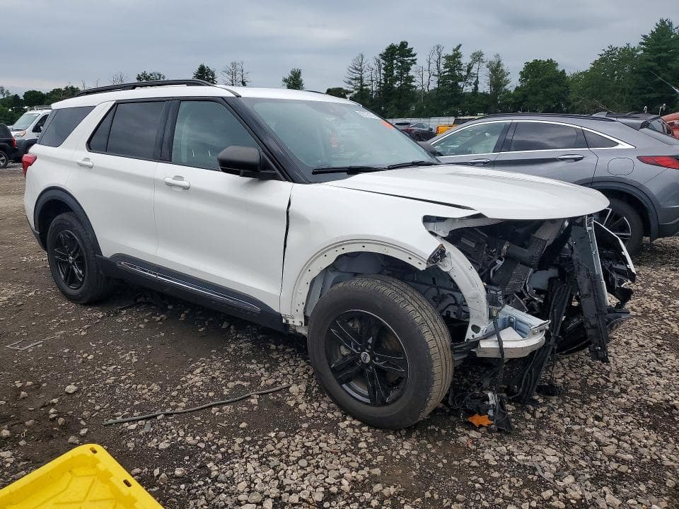 2021 FORD EXPLORER XLT 4