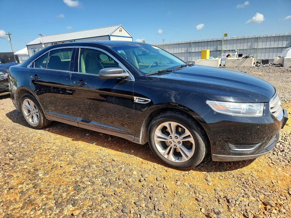 2018 FORD TAURUS SE 4