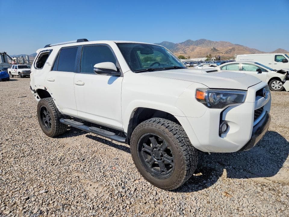 2018 TOYOTA 4RUNNER TRD OFF-ROAD PREMIUM 4