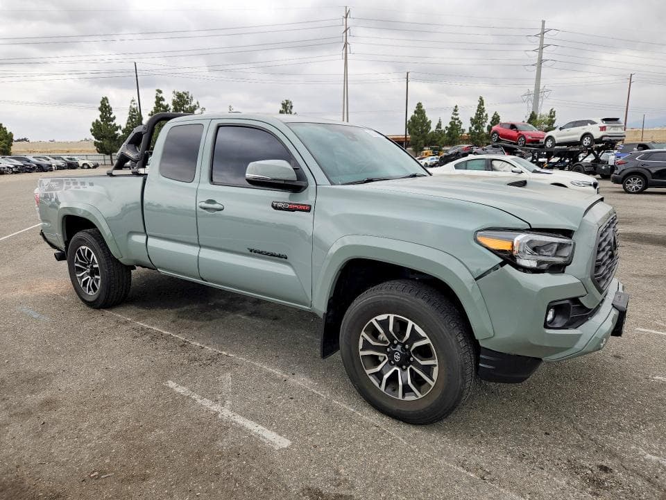 2023 TOYOTA TACOMA TRD SPORT 4